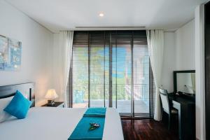 Luxury Penthouse Apartment 8C at Kata Gardens