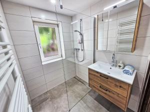 Apartment Arlberg by Interhome