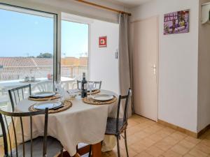 Apartment Les Hauts de St Pierre by Interhome