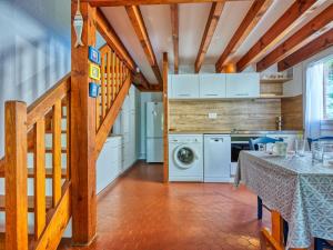 Holiday Home Les Cracks-10 by Interhome
