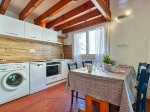 Holiday Home Les Cracks-10 by Interhome
