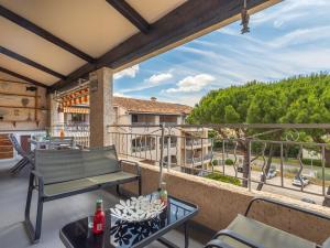 Apartment Les Faubourgs Saint Michel by Interhome