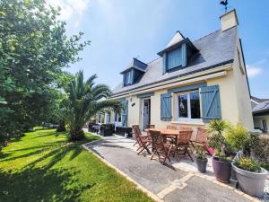 Holiday Home Philblue by Interhome