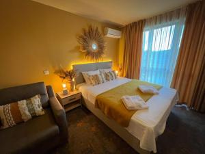 Pino - Villa, Casa, Cucina е Terrazza