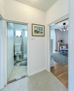 Galib 2 - newly renovated and top location near the sea and city center 