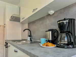 Galib 2 - newly renovated and top location near the sea and city center 
