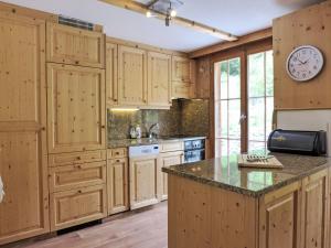 Apartment Chalet Kibou by Interhome