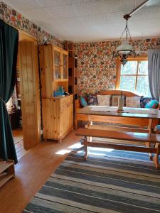 Idyllinen mökki Laitilassa