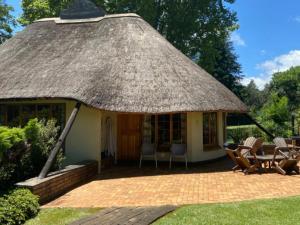 Champagne Lane Resort