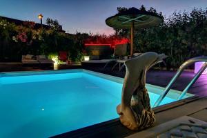 Villas A nice villa with pool and spa, cool garden! : photos des chambres