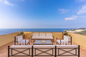 Villa Murat Historic Residence with Heated Pool and Còncierge by Feeling Italy