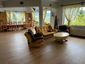 Pensiunea In deal La Lupi