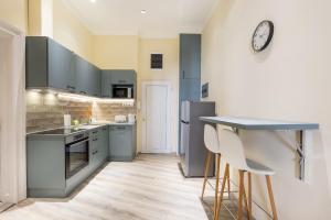 R62A Rottenbiller Apartment