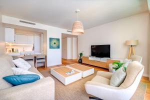 Apartment in the beautiful Bayline building - SPA - POOL - GYM - BEACH - Pargo BY BEDZY