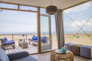 Strandhuis, Beachhouse - Slapen op het strand, Sleep at the beach