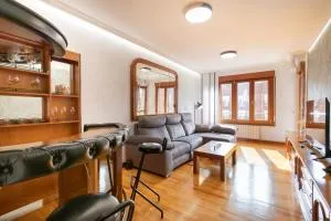 Aita Mari - baskeyrentals - Aizarnazábal