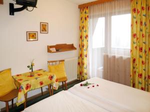 Apartment Klammlhof-3 by Interhome