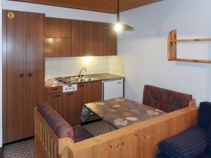 Studio Résidence Dixence-3 by Interhome