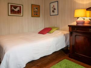 Maisons de vacances Holiday Home La Grange by Interhome : photos des chambres