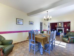 Maisons de vacances Holiday Home Les Chardonnets by Interhome : photos des chambres