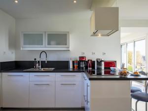 Maisons de vacances Holiday Home Ty Mamm by Interhome : photos des chambres