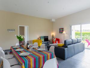 Maisons de vacances Holiday Home Terre et Mer by Interhome : photos des chambres