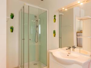 Maisons de vacances Holiday Home Va Zi Bihan by Interhome : photos des chambres