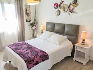 Maisons de vacances Holiday Home Les Camelias by Interhome : photos des chambres