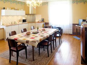 Maisons de vacances Holiday Home Lacapelle by Interhome : photos des chambres