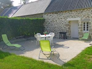 Maisons de vacances Holiday Home Le Manoir by Interhome : photos des chambres
