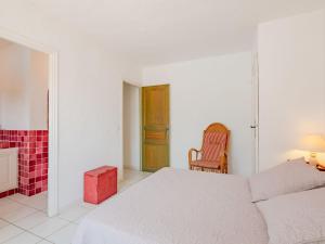 Maisons de vacances Holiday Home Mas des Chenes by Interhome : photos des chambres