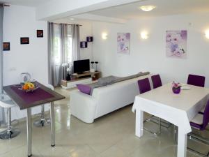 Holiday Home Lavanda by Interhome