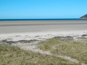 Maisons de vacances Holiday Home Meeresblick by Interhome : photos des chambres