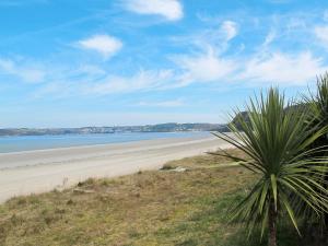 Maisons de vacances Holiday Home Meeresblick by Interhome : photos des chambres