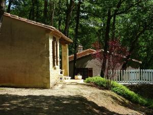 Maisons de vacances Holiday Home Le Chene by Interhome : photos des chambres