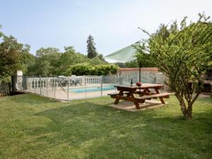 Maisons de vacances Holiday Home Le Noyer by Interhome : photos des chambres