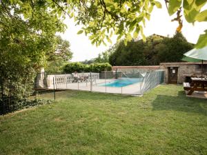 Maisons de vacances Holiday Home Le Noyer by Interhome : photos des chambres