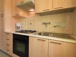 Apartment Villa Laura-3 by Interhome