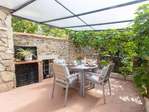 Maisons de vacances Holiday Home Le Mas Christine by Interhome : photos des chambres