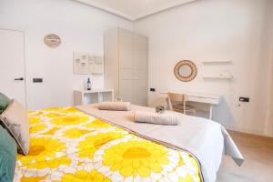 Trendy apartment with a heated pool and near Aqualand, 1A