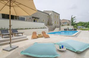 Peaceful Villa with Pool & Sauna, La Casa di Kyra