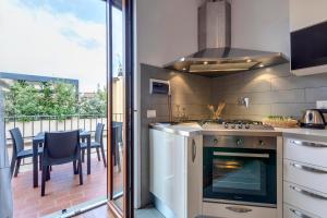 Malavolta Apartment by Mamo Florence