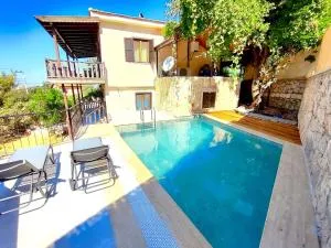 Mulberry House - İkizce