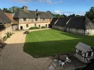 La Ferme du Chateau - Le Brévedent