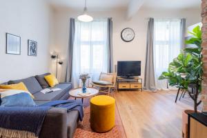 Prague Days - Studio with Netflix and Apple TV next to Park in Lesser Town