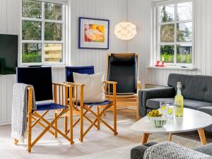 Holiday Home Hinrich - 750m from the sea by Interhome