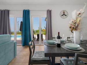 Holiday Home Villa Tomicich by Interhome