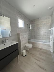 Villas La Foret d-Armotte villa 11 : photos des chambres