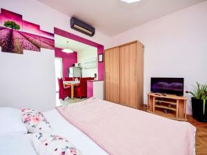 Apartment Dajak-3 by Interhome