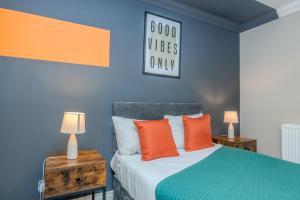 Spacious One Bedroom Flat Next to Brighton Beach & Pavillian